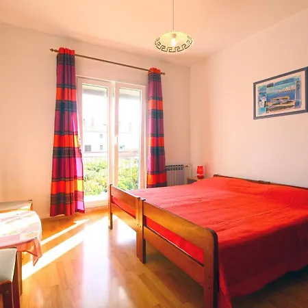 Valerija 847 Apartman Pula