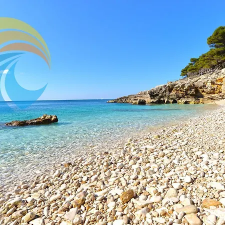 Valerija 847 Апартаменты Пула